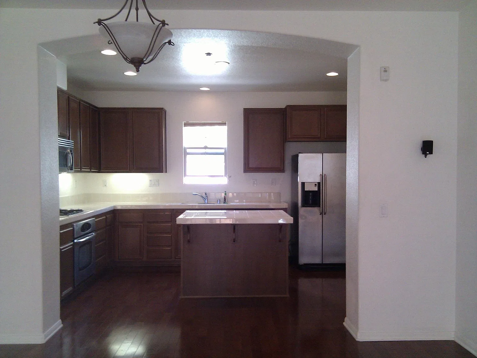 2 bed, 2.5 bath, 1438 sqft, $3,250 — Photo 2