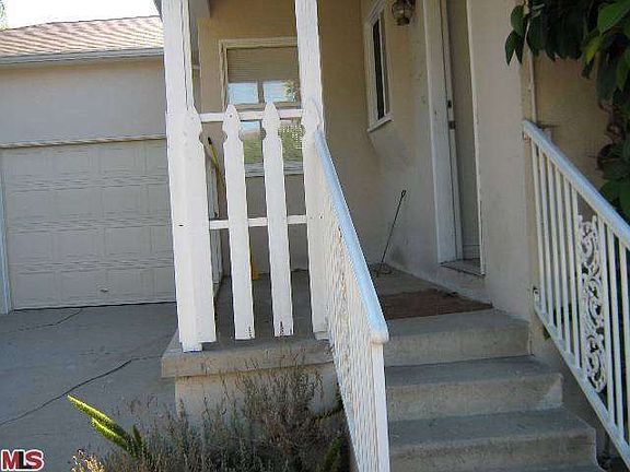3rd image of 2454 N Brighton St