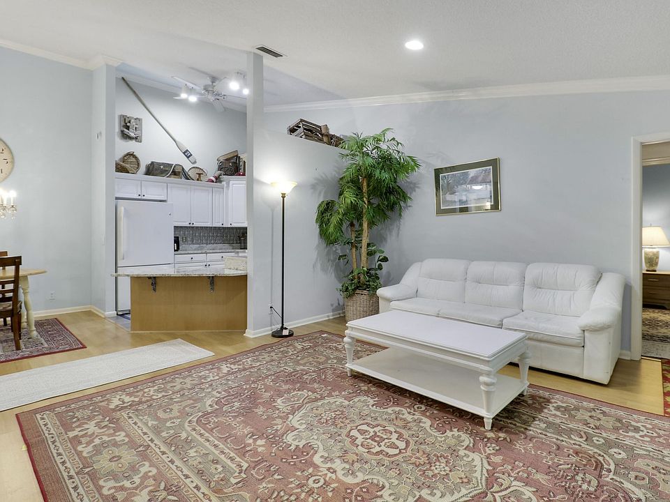 1st image of 6520 Chasewood Dr APT H