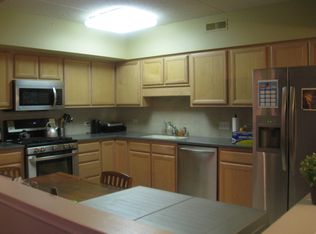 5 W Central Rd APT 306, Mount Prospect, IL 60056