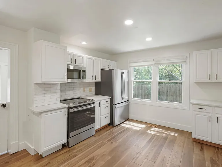 4370 Winona Ct — Photo 14