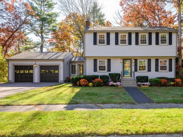 4 Alden St, Foxboro, MA 02035