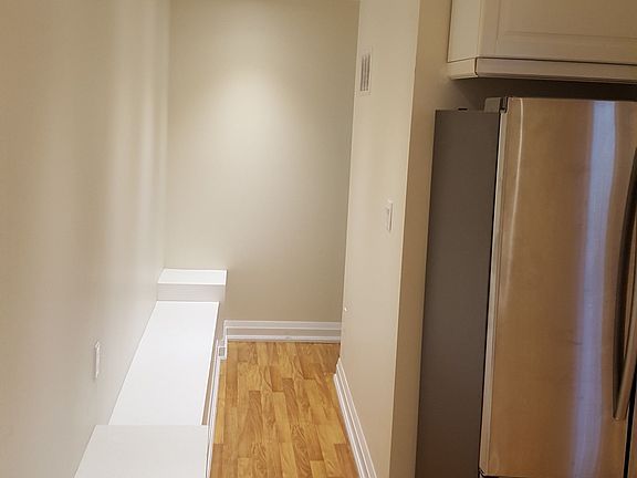 5th image of 24 Duggan Ave