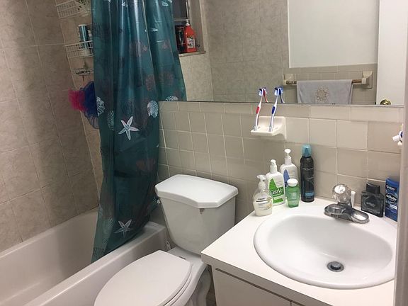 4th image of 840 NW 87th Ave APT 304