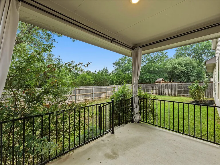 182 Palmillas Dr — Photo 6