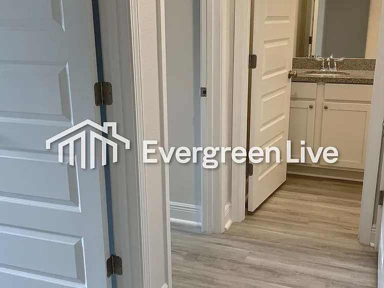 9843 Fowler Ave — Photo 27