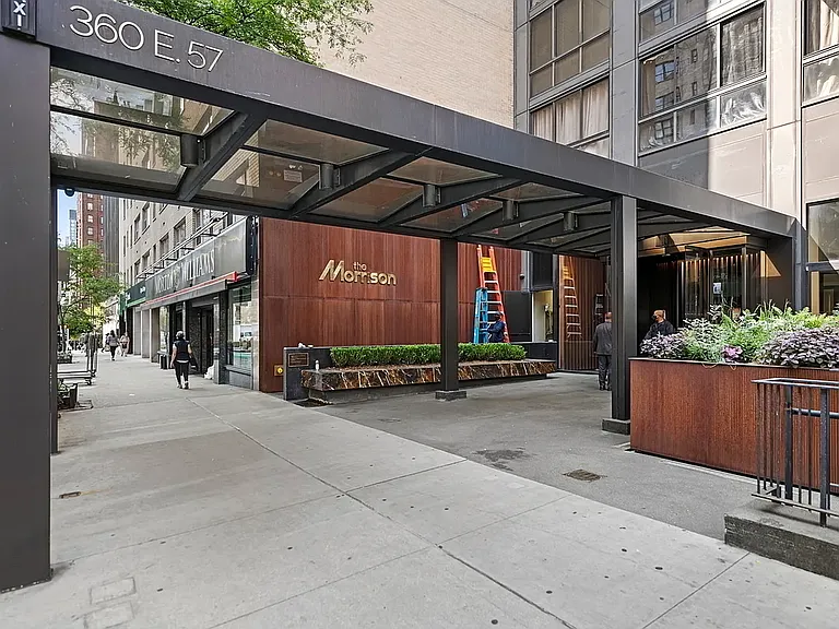 360 E 57th St #12B — Photo 12