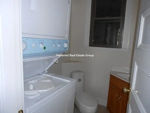 66 Clifford St #3 — Photo 8