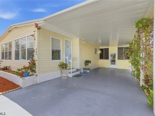 502 Pine Tree Ct, North Fort Myers, FL 33917