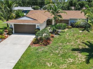 2916 SE Paramount Pl, Stuart, FL 34997