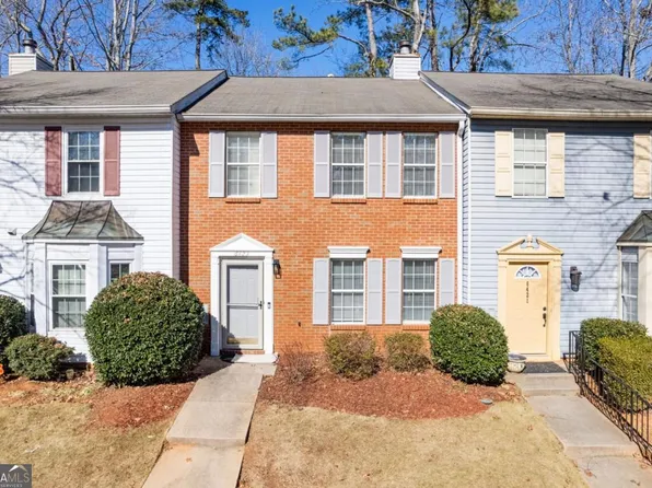 6423 Wedgeview Dr, Tucker, GA 30084