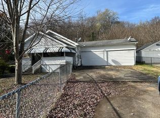 8473 Cemetery Rd, Catlettsburg, KY 41129