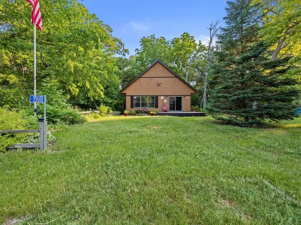 23500 North Shore DRIVE, Kansasville, WI 53139