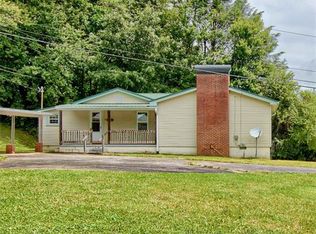 630 Catheys Creek Church Rd, Brevard, NC 28712