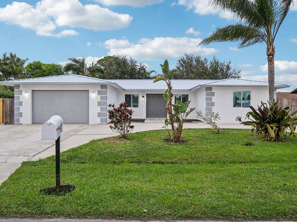 1st image of 507 SE Marydale Terrace