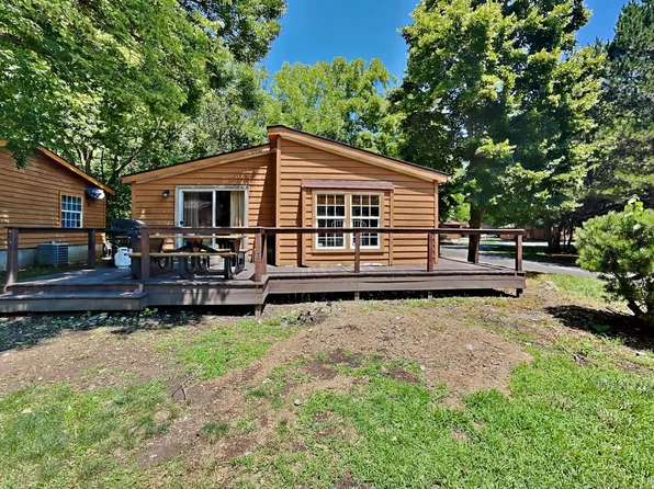 1640 Hazard's Aly, Put In Bay, OH 43456