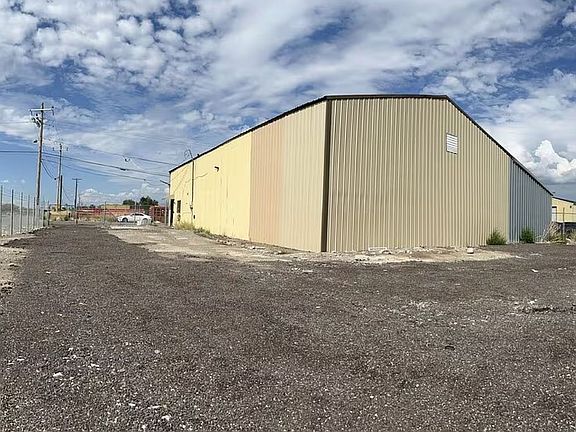 3rd image of 635 S Fulton Street