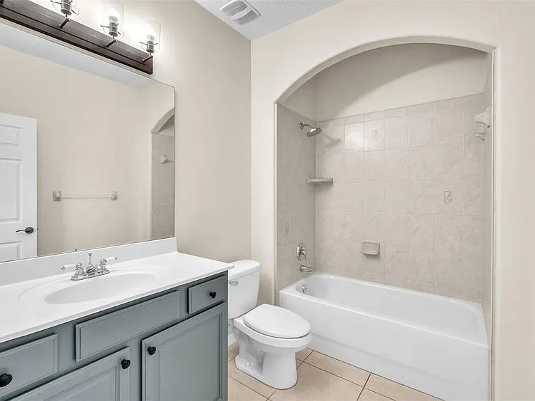 4617 Patricia Ann Ct — Photo 26