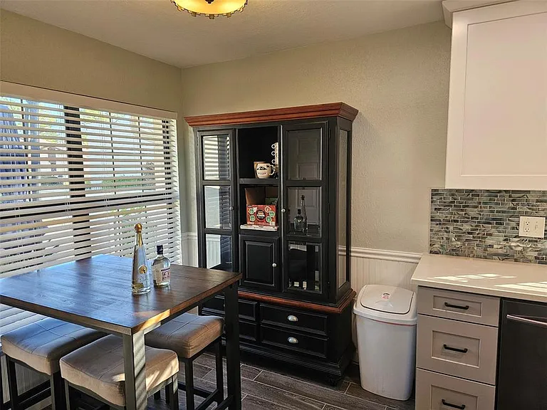 4522 La Jolla Dr — Photo 14