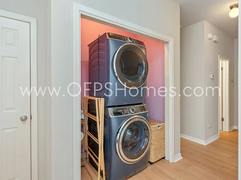 319 Sailfish Cir — Photo 29