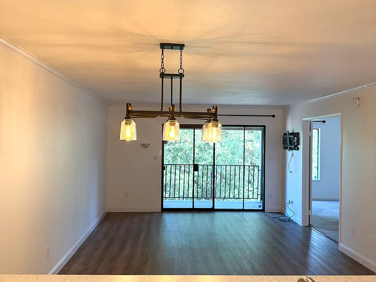 634 Via Casitas — Photo 4