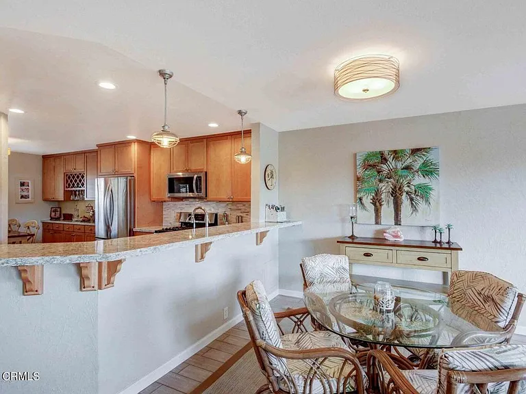 716 Island View Cir — Photo 14