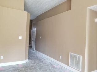 11513 Top Walnut Loop, Louisville, KY 40229