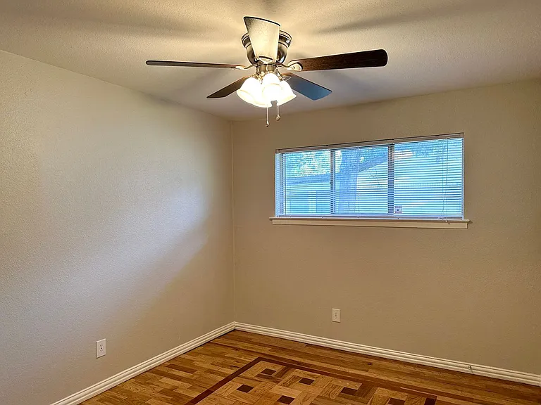 50351 Bryant St — Photo 16