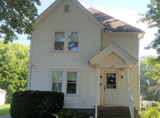 1337 N Cherry St, Galesburg, IL 61401