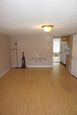 Rented by Citi Nest Group LLC | media 33