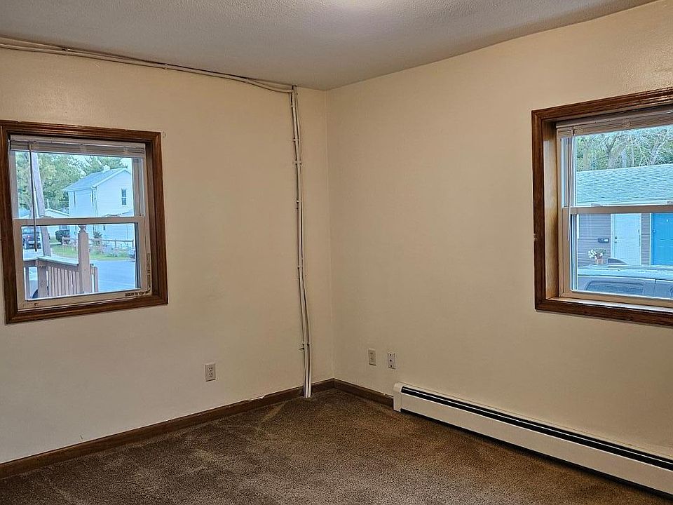 1st image of 148 Garfield Ave