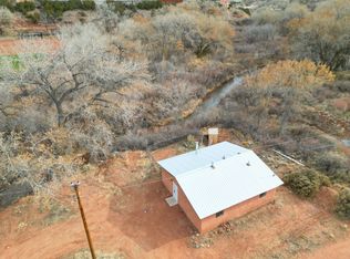 365 C De Baca Ln, Jemez Pueblo, NM 87024