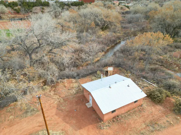 365 C De Baca Ln, Jemez Pueblo, NM 87024