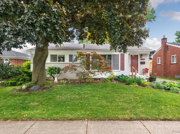 26361 Margareta, Redford, MI 48240