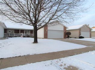 502 Wesson Ave, Hudson, IA 50643