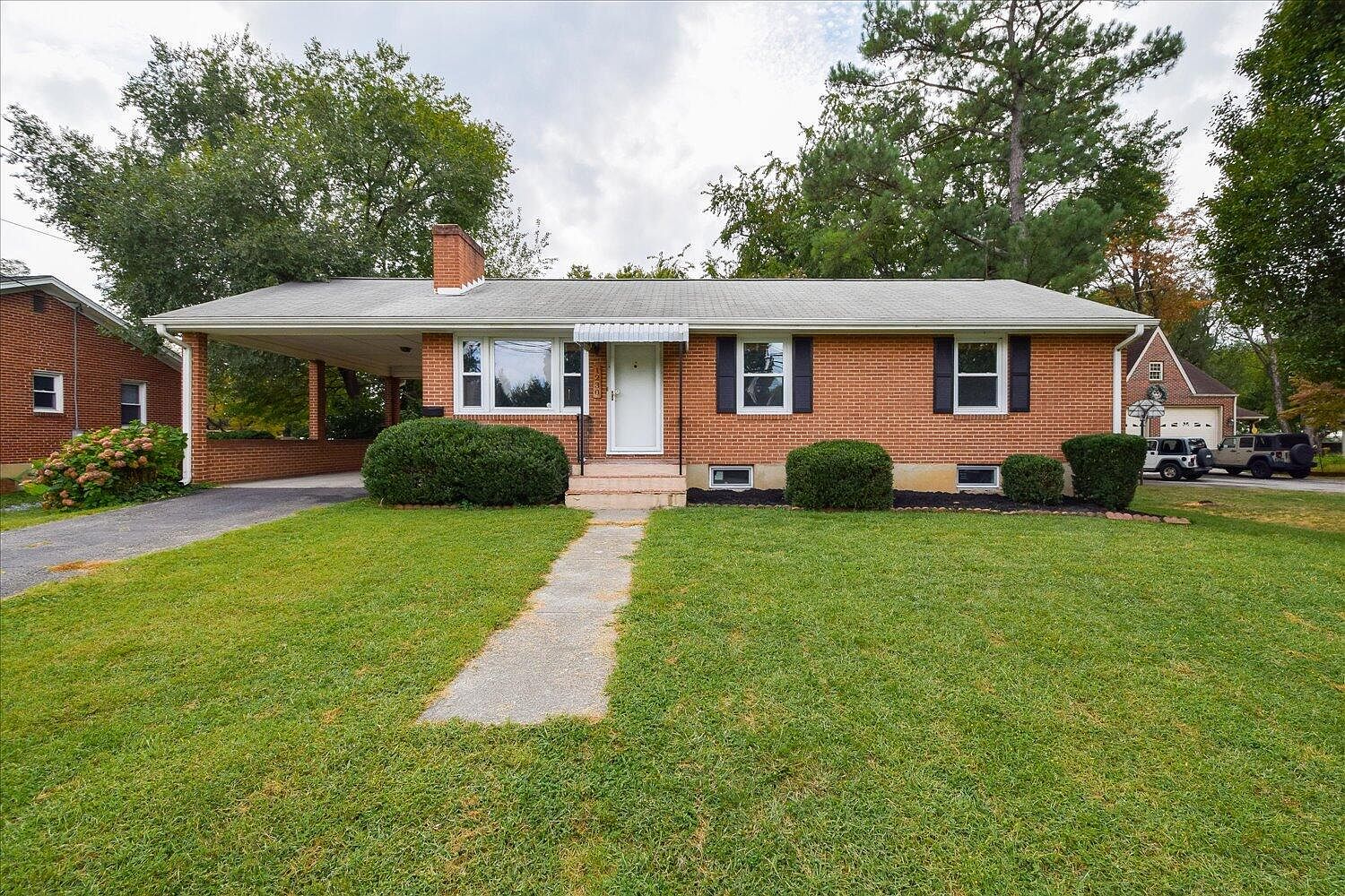 1230 Roanoke Blvd, Salem, VA 24153 Zillow