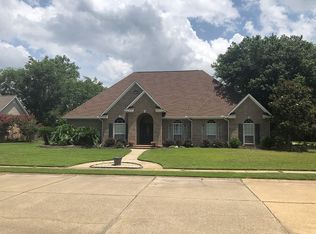 2531 Faulkner Ct, Ocean Springs, MS 39564