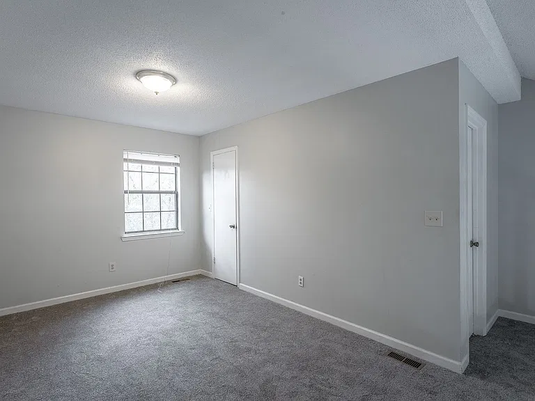 Amberwood Chalet: Modern Comfort in Chattanooga — Photo 19