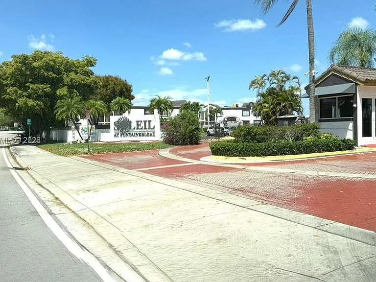 9711 Fontainebleau Blvd #D-105 — Photo 17