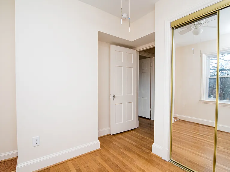 1731 Taylor St NW — Photo 14