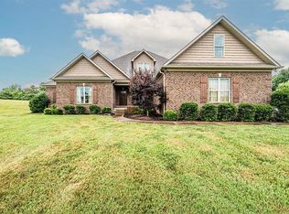 1069 Pleasant Hill Rd, Bowling Green, KY 42103