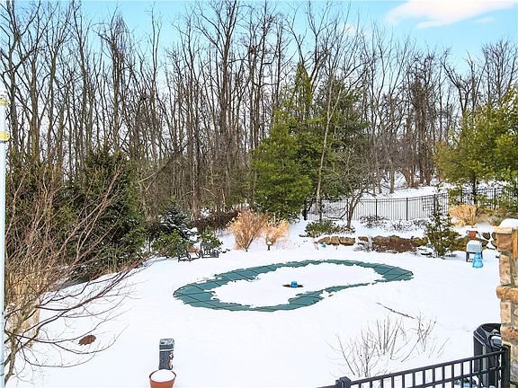 5th image of 85 Ryans Ln