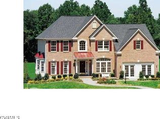9633 Landcastle Dr, Ashland, VA 23005