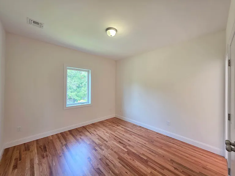 292 Eltingville Blvd #2 — Photo 11