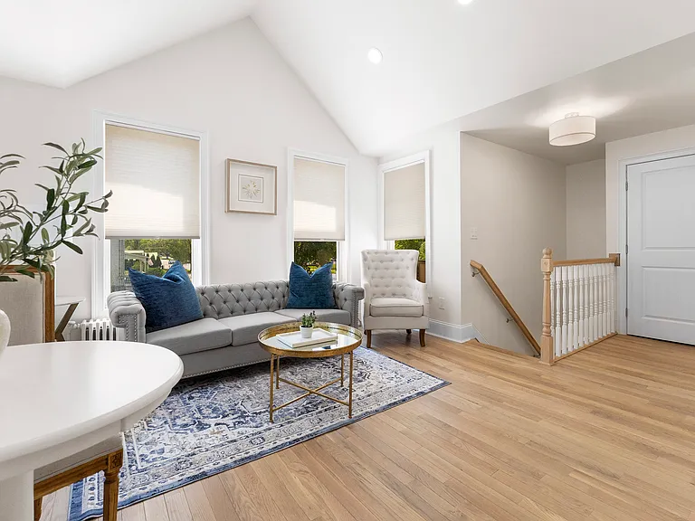 211 Union Ave #1 — Photo 2
