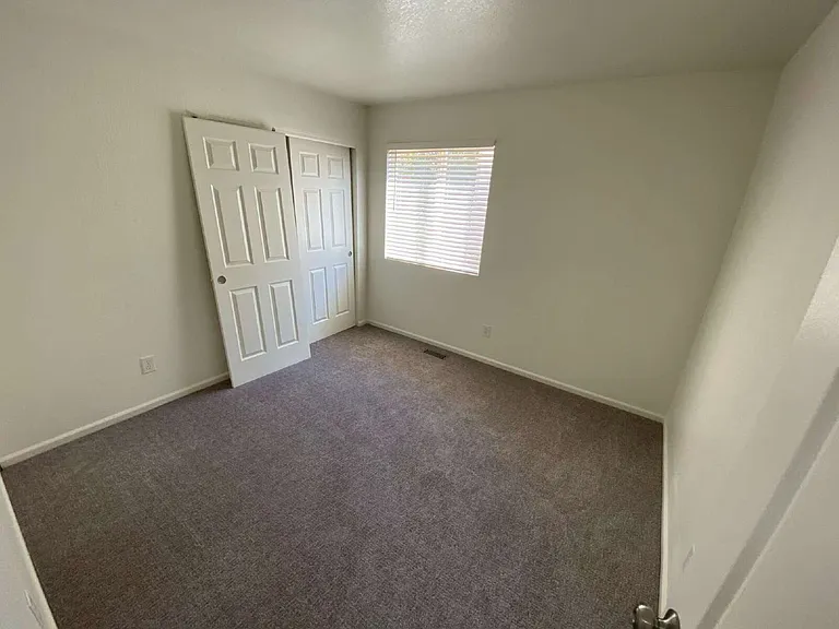 19009 E Baker Pl — Photo 12
