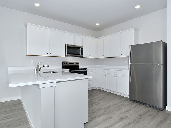 Your chef-ready kitchen awaits!