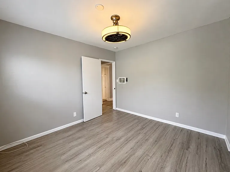 11818 Gateway Blvd #3 — Photo 25