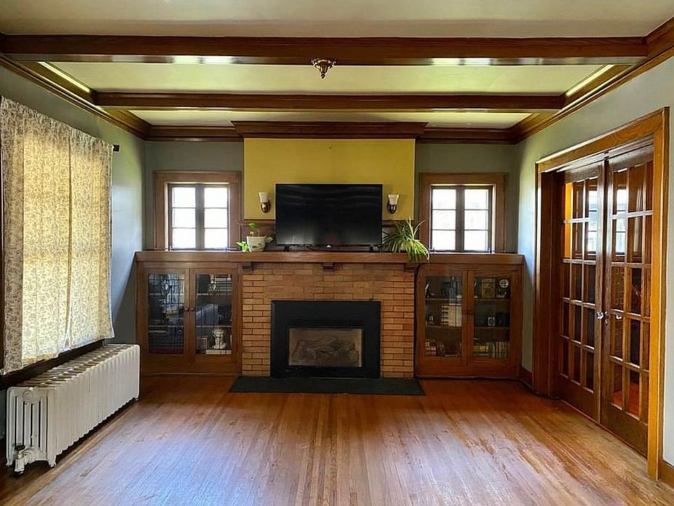 1st image of 609 S Washington St #Stw3-p2