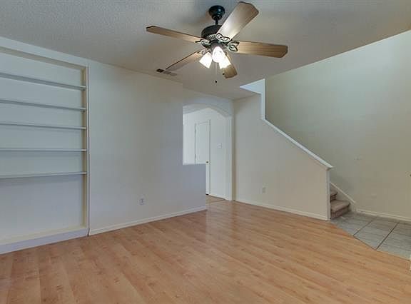 4th image of 8150 Heritage Way Dr